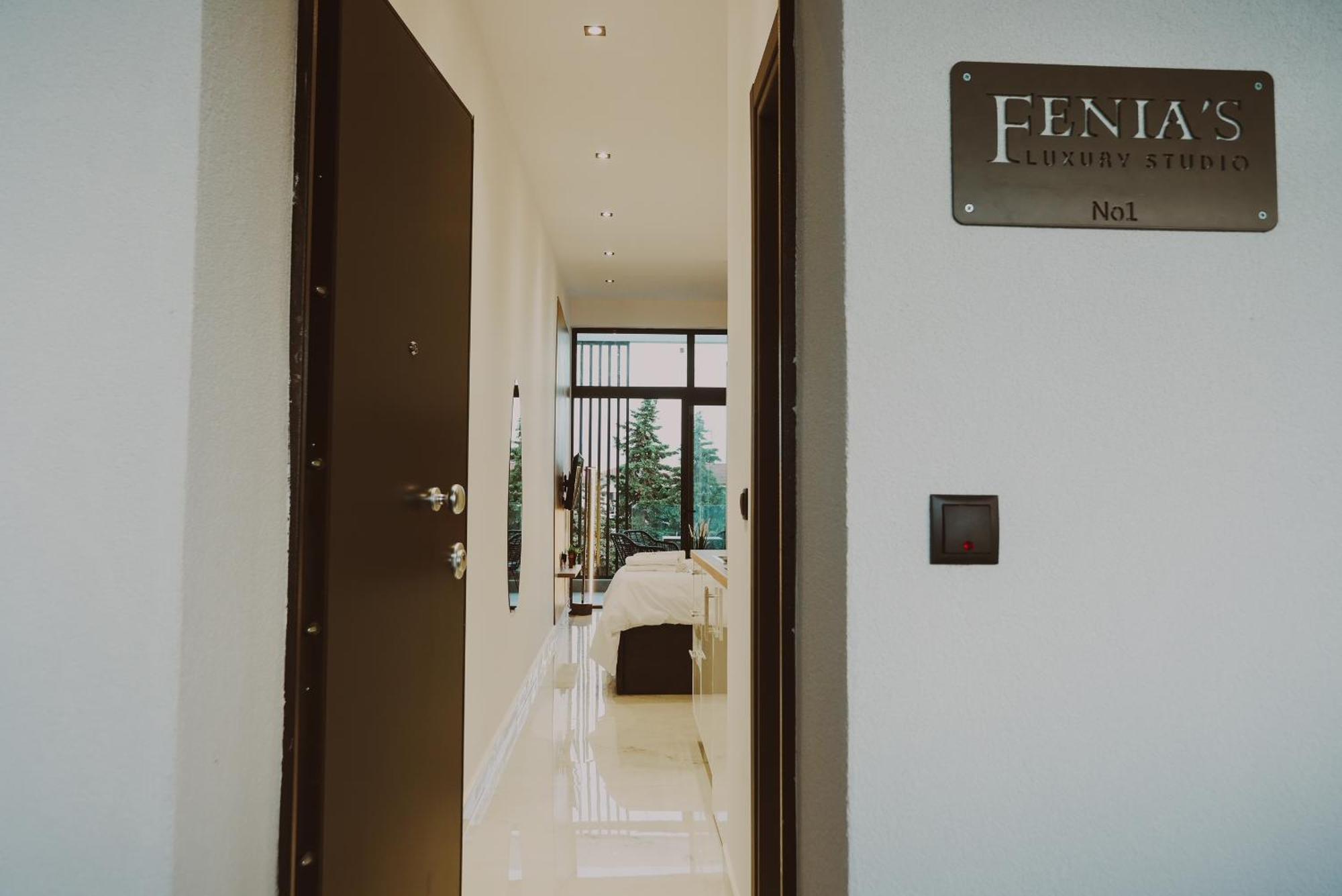 Fenias Luxury Studios Kallithea  外观 照片